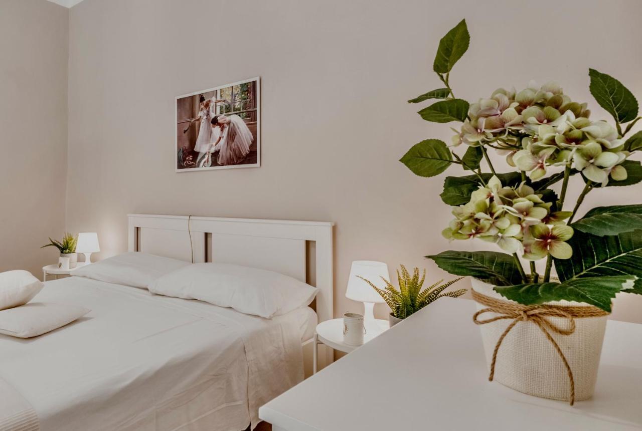 Apartamento Domus Camilla Roma Exterior foto